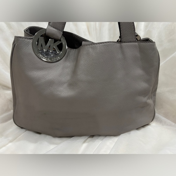 Michael Kors Fulton Hobo Bag - Picture 4 of 13